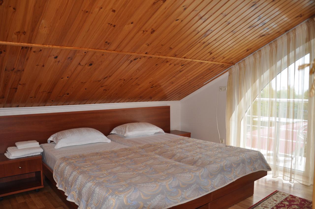 Pharaon De Lux Hotel Zatoka Exterior photo